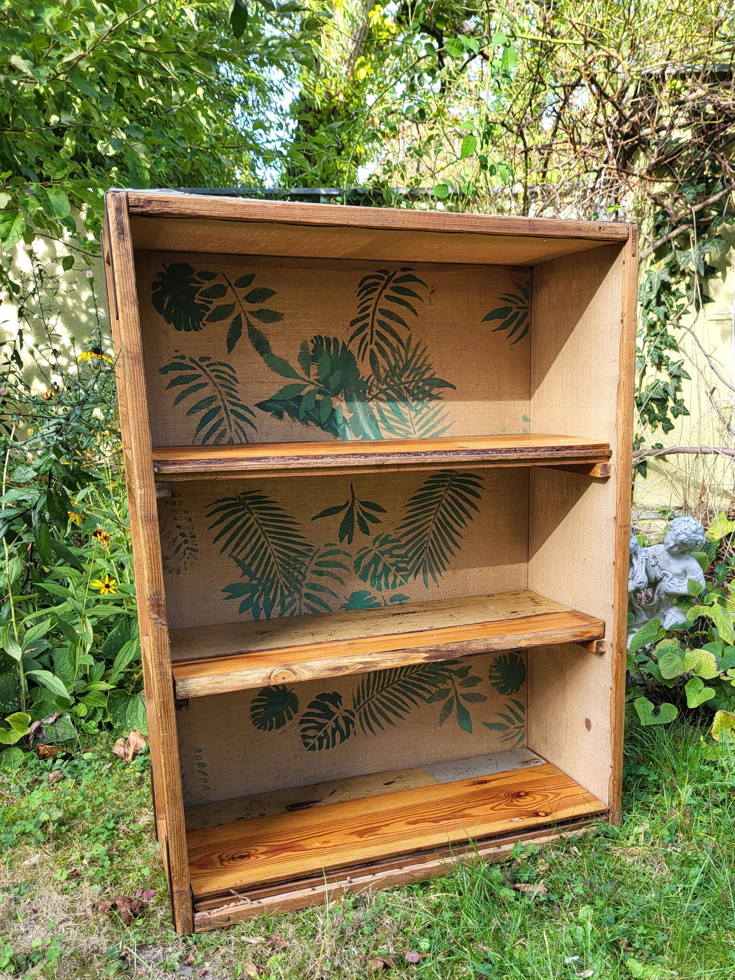 Vintage Tabak-Kiste als Plflanzenregal